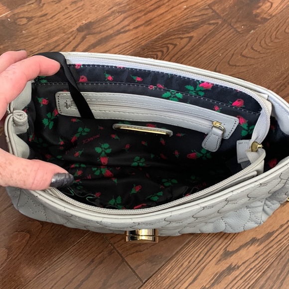 Betsey Johnson handbag - Picture 4 of 8